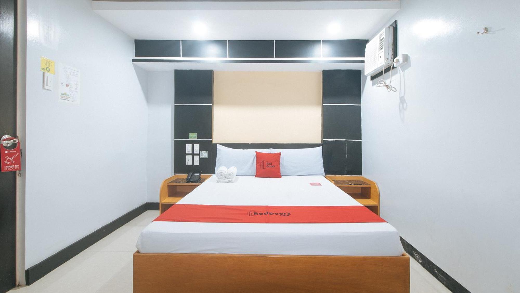 Reddoorz At Ranchotel Alabang Muntinlupa City Экстерьер фото