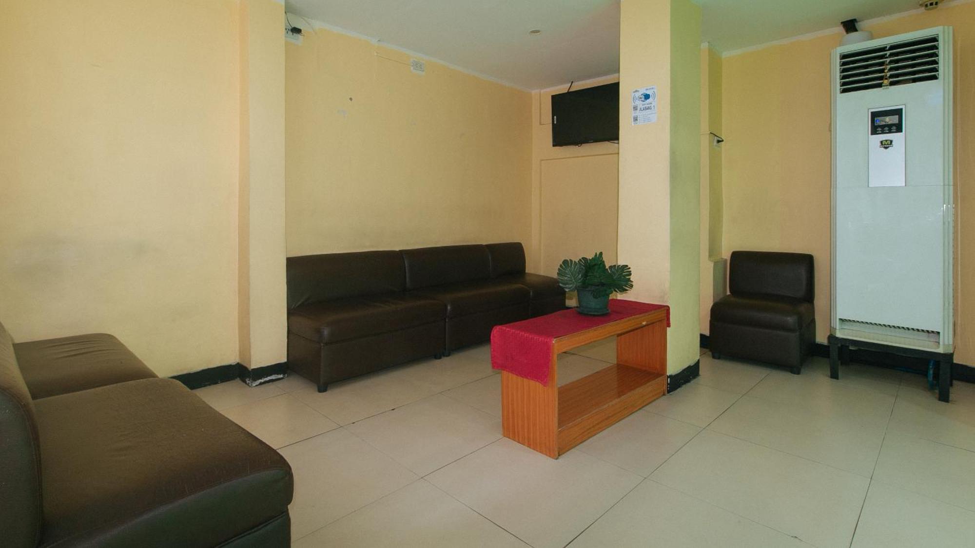 Reddoorz At Ranchotel Alabang Muntinlupa City Экстерьер фото
